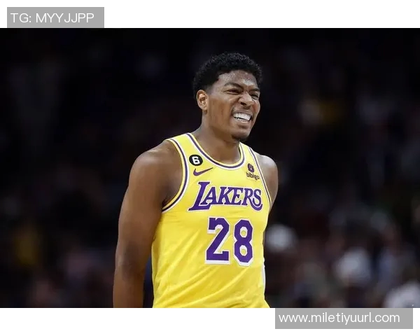 八村塁谈防守文班：强调对抗和紧贴让对手难以发挥