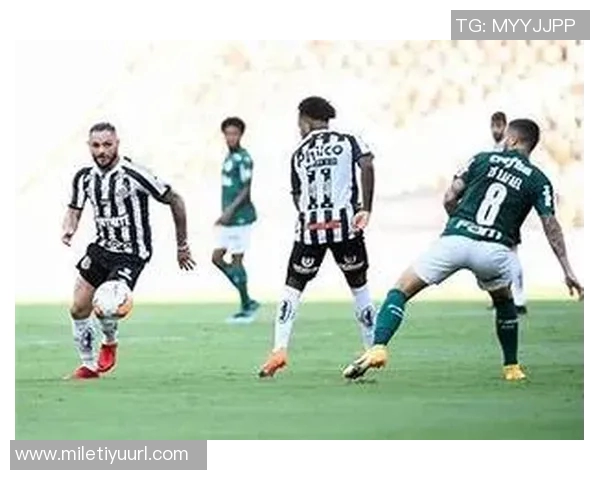 内马尔重返桑托斯训练状态良好下轮联赛出场机会增大